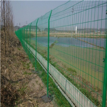 嫩江A果园铁丝围栏网A果园防护围栏厂家A果园绿色围栏网价格