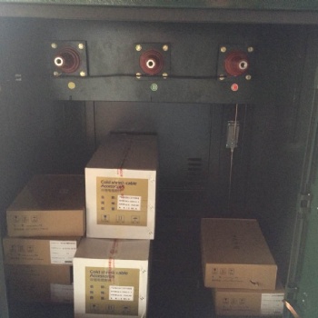 温州35KV欧式电缆对接箱一进一出带插拔头现货供应