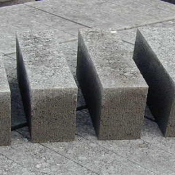 河北钦芃生产销售混凝土实心砖