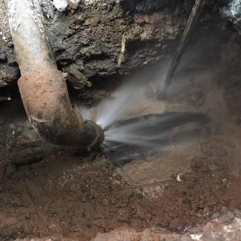 专业管道漏水检测公司 地下水管探漏 消防水管听漏 自来水管听漏查漏 检测