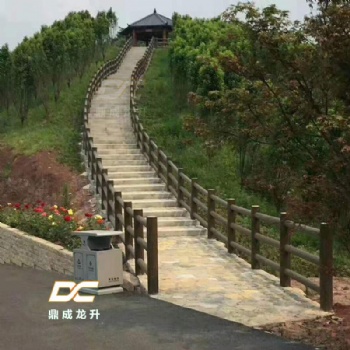 广东仿树皮护栏生产厂家