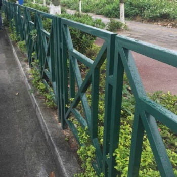 回字型人行道护栏 江门小区绿化带栏杆 批发市政护栏