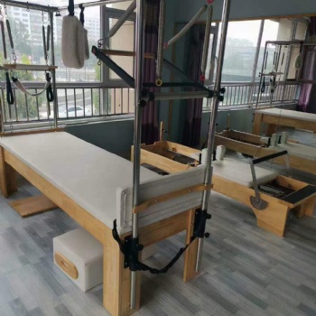 普拉提大器械核心床运动健身训练床瑜伽拉力器五件套矫正器家用