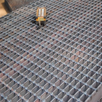 钢格板镀锌钢格栅不锈钢格栅板下水道排水沟盖板平台楼梯踏步板