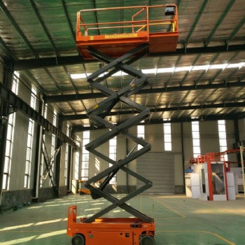 移动剪叉式高空作业平台升降机液压升降平台厂家供应