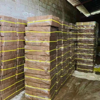 5公斤椰糠砖 650克小椰糠砖 4公斤椰壳砖 专业进口椰糠产品的公司