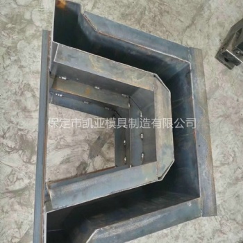 供应流水槽模具 流水槽钢模具 边沟流水槽模具 工程专用模具