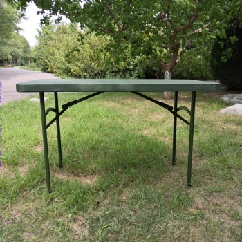 1.52米野战吹塑桌 多功能吹塑桌 户外便携野餐桌