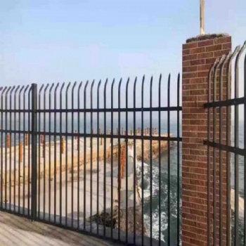 茂名小区锌钢护栏图片 中山景区铁艺围栏 锌钢围墙隔离栏价格