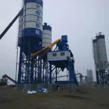 成都润捷建机混凝土搅拌站厂家**