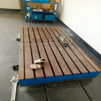 德盛生产供应铸铁平台 大型研磨平板 划线焊接铸铁平台平板