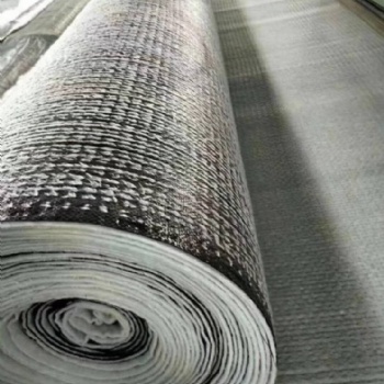 诺联4000g钠基膨润土防水毯广泛用于水利防渗
