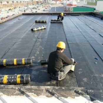 天津武清区屋顶防水施工----铺油毡 防水补漏