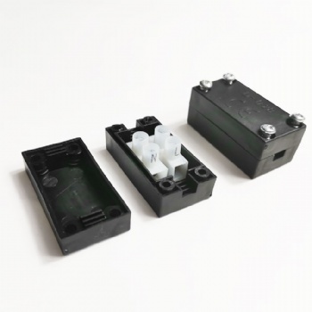 龙三现货供应028接线盒 优质小型电气接线盒PP环保两位双绝缘接线盒