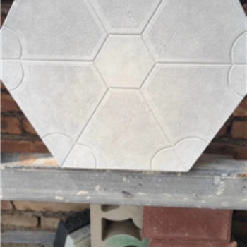 塑料六角护坡砖模具价格-水泥六角空心护坡砖模具
