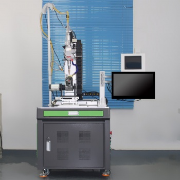 光纤连续自动激光焊机在机器人身上焊接