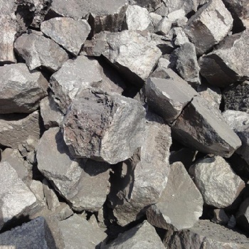高碳锰铁 锰矿石 可加工 含量稳定 脱硫剂
