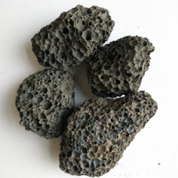 7-10mm火山岩生物滤料适用于污水处理净化设施领域中