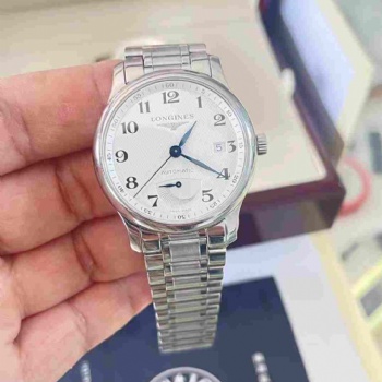乐山市二手手表回收实体店井研县正规手表回收分店长期收购各种品牌腕表