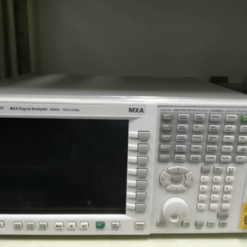 N5235B PNA-L 微波网络分析仪，50 GHz