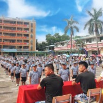 2023黄埔军事夏令营；如何培养孩子的坑挫能力