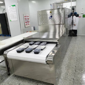 广州30千瓦微波饭盒加热机器设备定制微波杀菌自动化设备