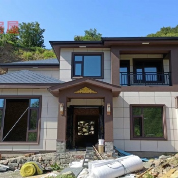 衡水轻钢别墅厂家 搭建中式钢结构房屋牢固美观抗震