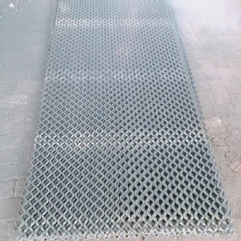 焊接筛网 锰钢焊接筛网 14毫米 热处理淬火 硬度高经得住磨损