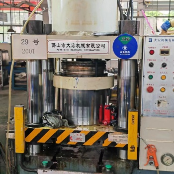 深圳生产液压系统厂家，销售液压机油站，维修液压站