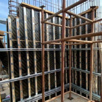 Q235材质钢木龙骨 镀锌钢包木 新型建筑模板支撑材料
