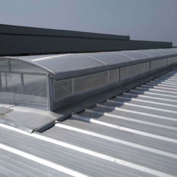 三角形通风天窗屋顶自然换气 通风气楼制作敞开式 现场测量尺寸