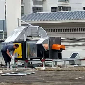 深圳鑫旺酒店饭店酒楼餐厅高低空排放油烟净化器安装排烟设备