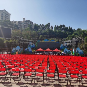 深圳折叠椅租赁，活动展览馆椅子出租，租赁折叠椅