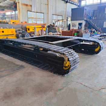 全液压钢制履带底盘总成四轮一带挖掘机底盘件