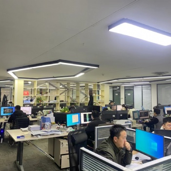 中冀轩辕崔新宇 合作共赢 携手并肩 共赢未来