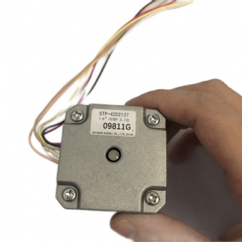 信浓42法兰两相混合式步进电机STP-42D2137